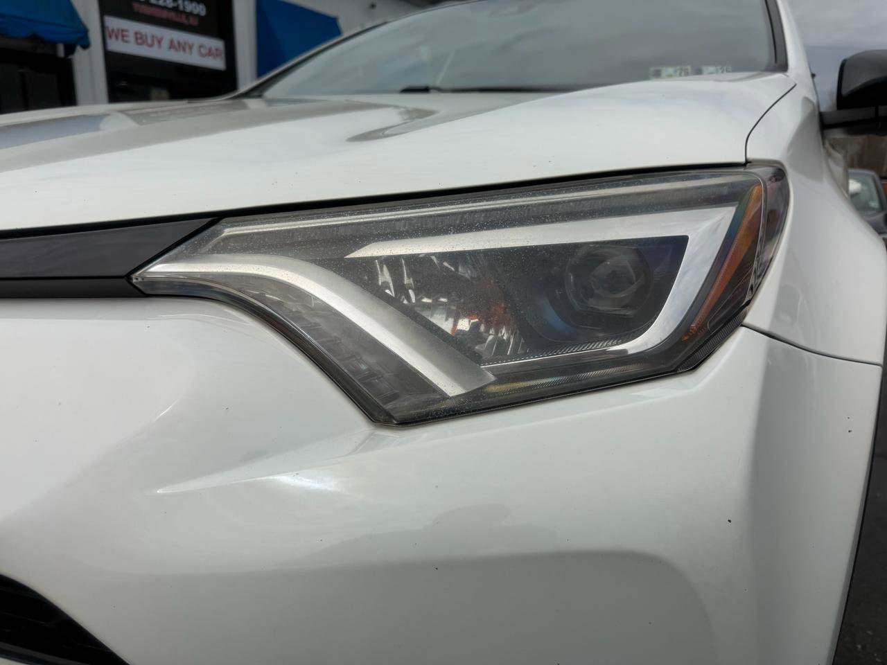 Used 2018 Toyota RAV4 SE w/ Power Extra Value Package AWD/4WD image 24