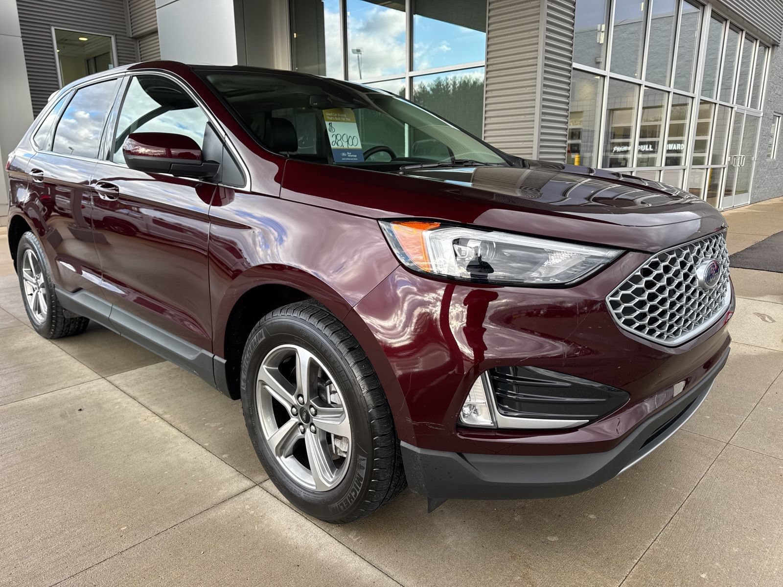 Certified 2023 Ford Edge SEL w/ Convenience Package AWD/4WD image 10
