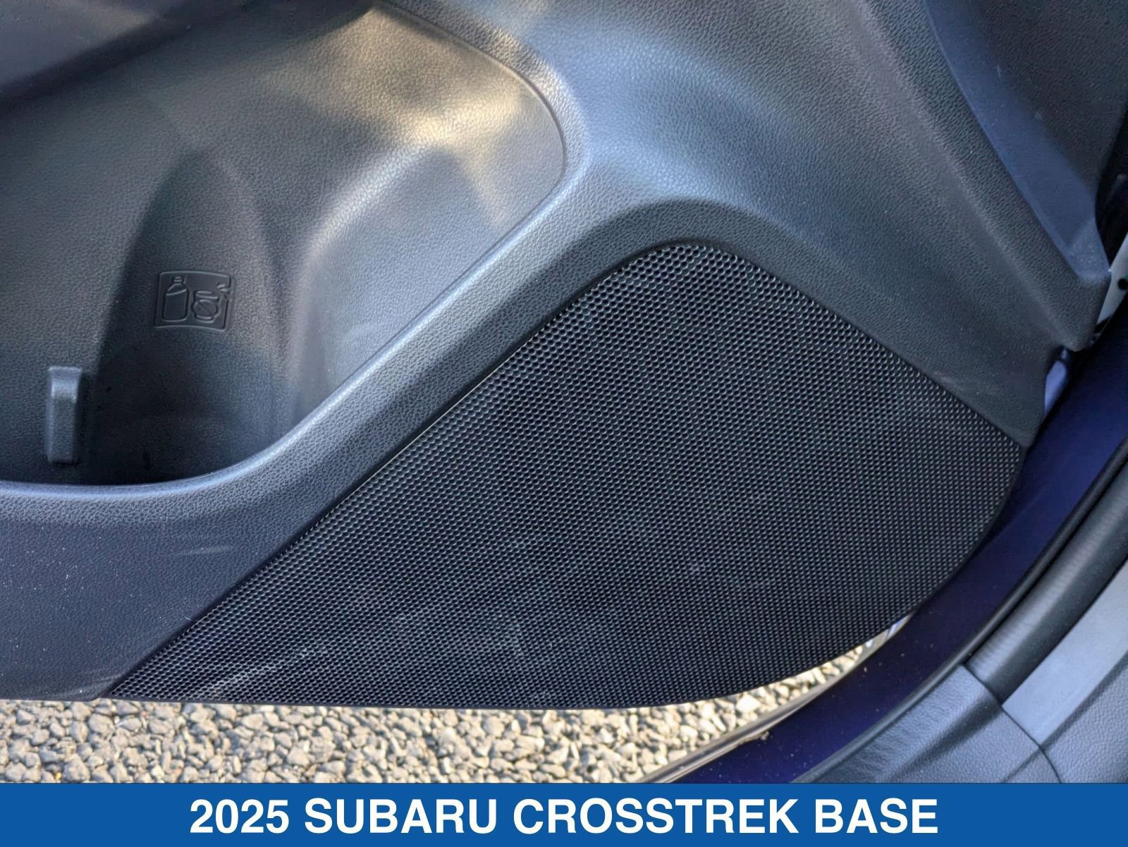 Certified 2025 Subaru Crosstrek 2.0i image 13