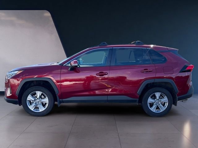 Used 2023 Toyota RAV4 XLE w/ Convenience Package image 2