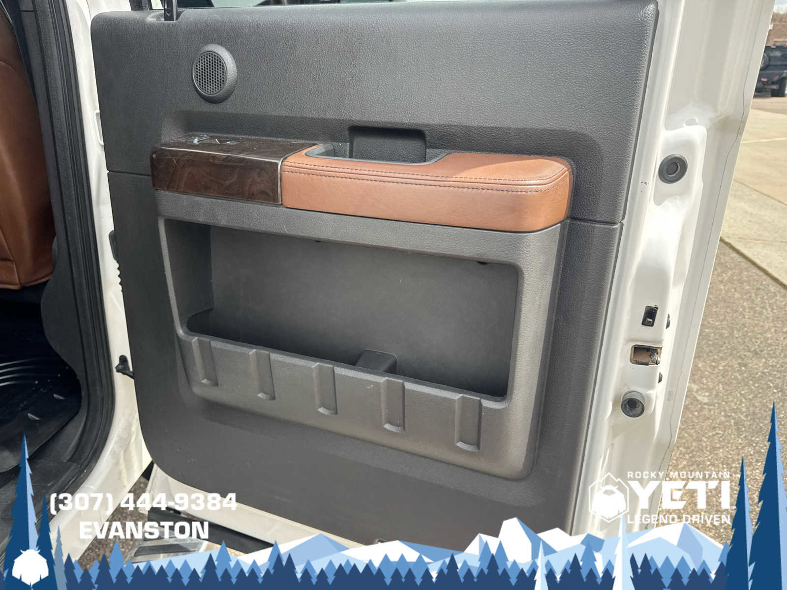 Used 2015 Ford F350 Platinum AWD/4WD image 17