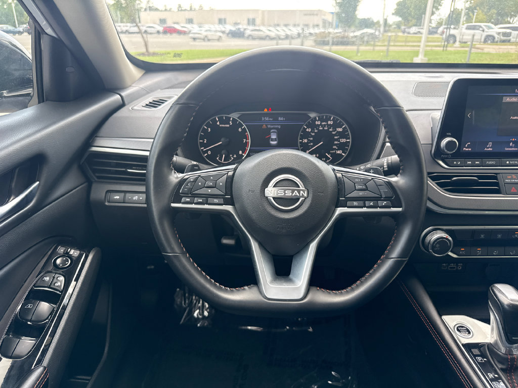 Used 2025 Nissan Altima 2.5 SR FWD image 19
