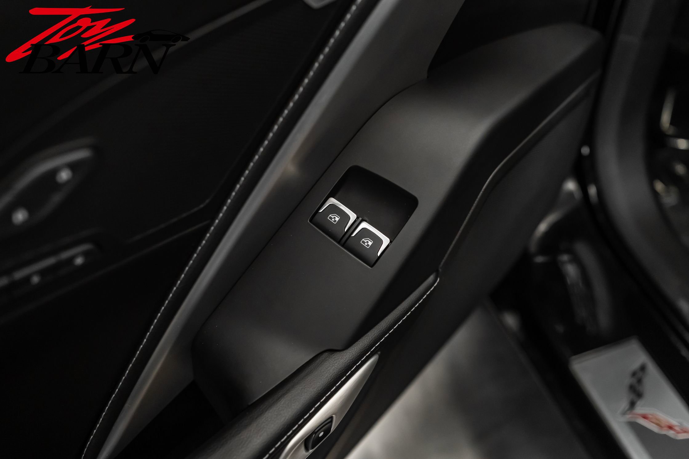 Used 2014 Chevrolet Corvette Z51 w/ 2LT Preferred Equipment Group image 29