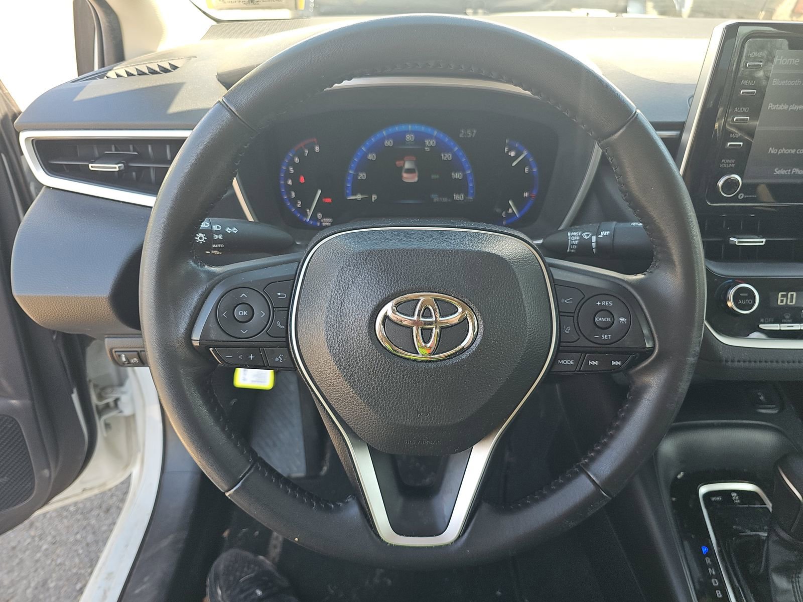 Used 2022 Toyota Corolla XLE FWD image 10