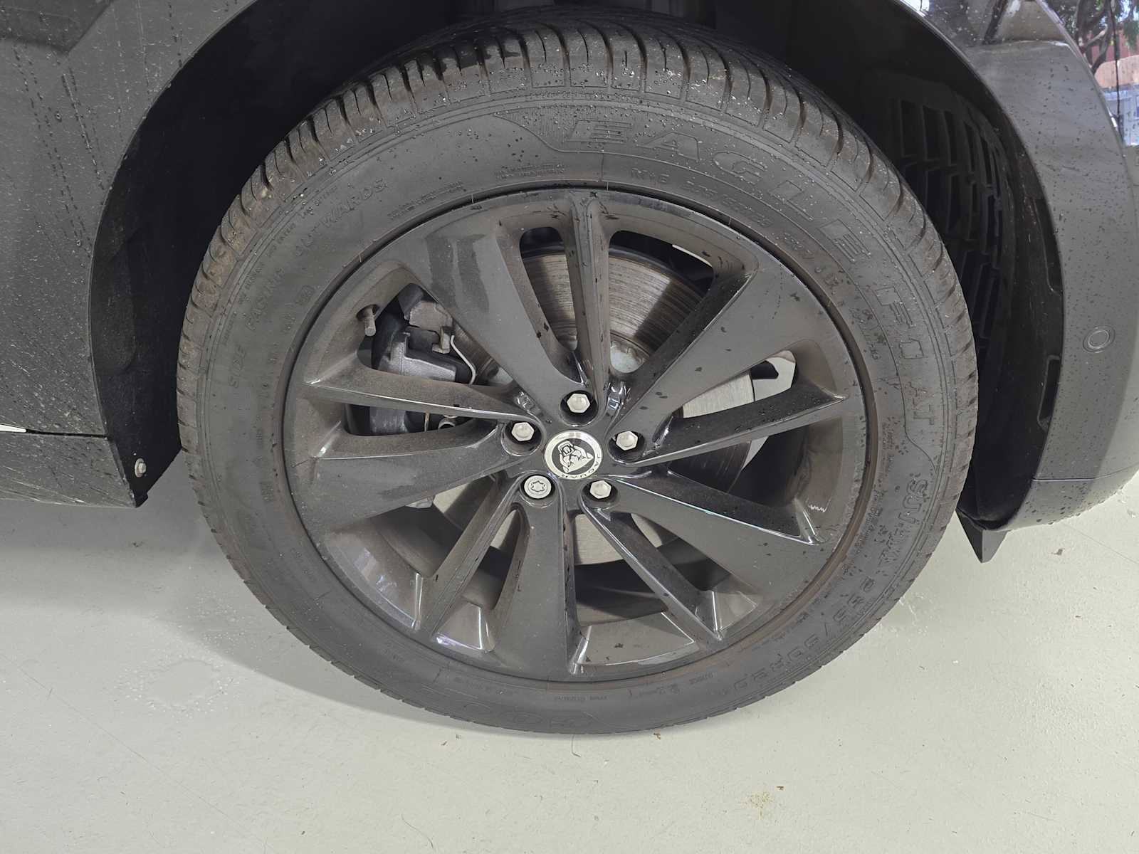 Used 2026 Jaguar F-PACE R-Dynamic S image 10