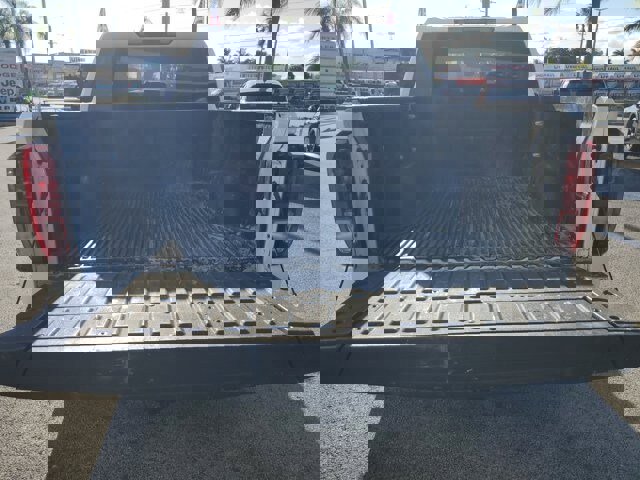 Used 2024 GMC Sierra 1500 SLE image 12