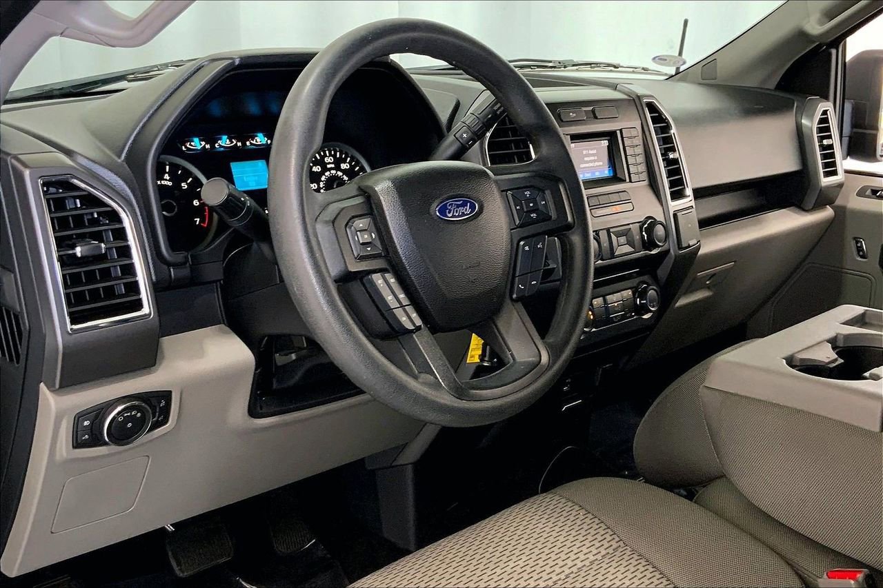Used 2016 Ford F150 XLT image 14
