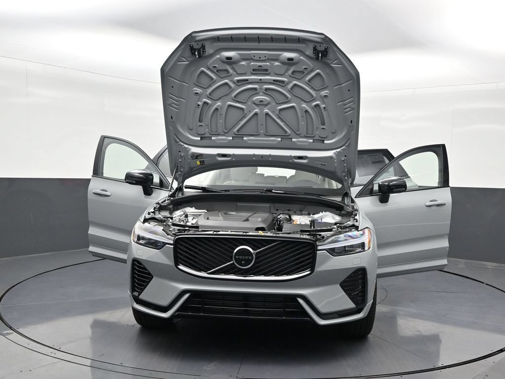 New 2026 Volvo XC60 T8 Ultra w/ Protection Package Premier AWD/4WD image 34