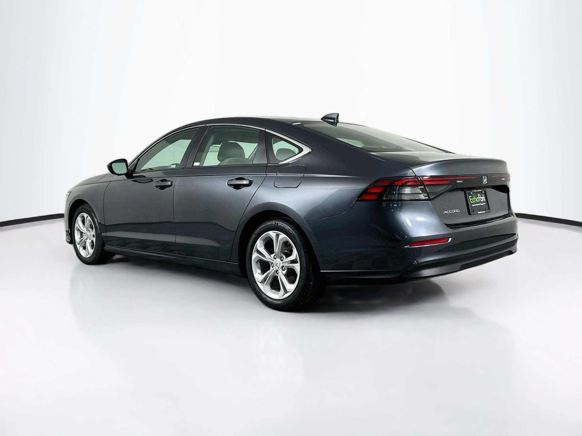 Used 2025 Honda Accord LX image 5
