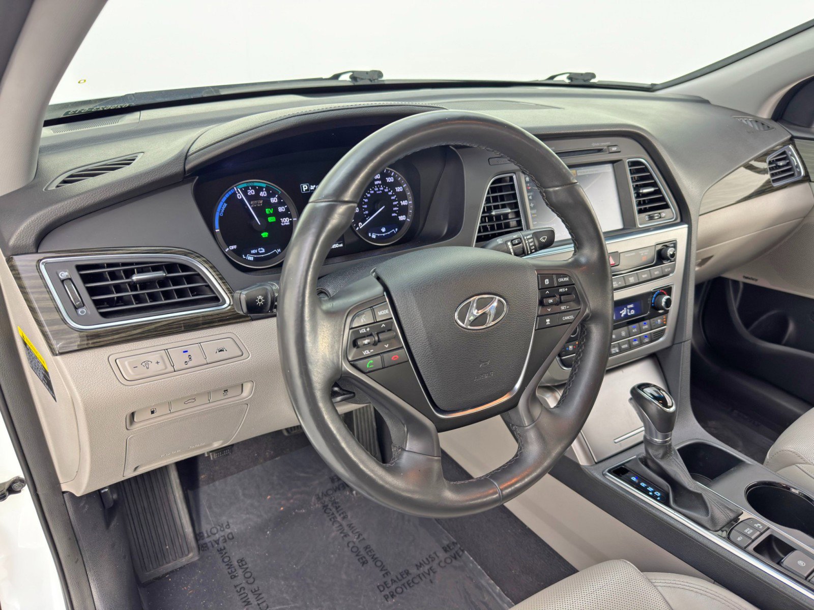 Used 2016 Hyundai Sonata Limited image 12