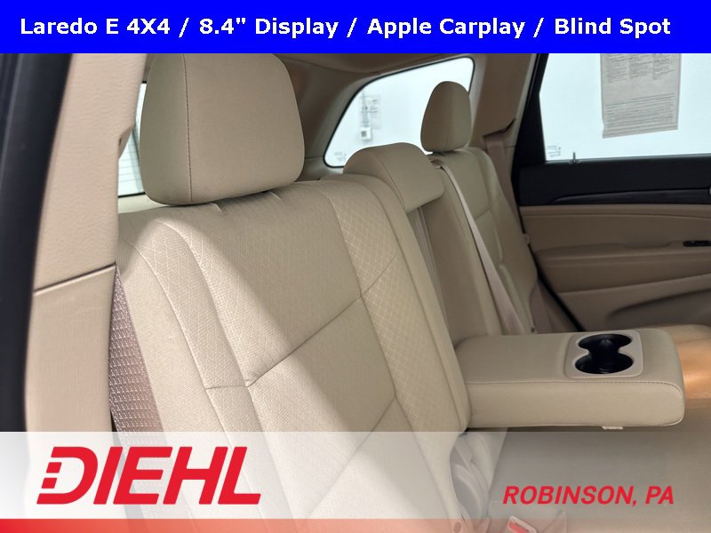 Used 2022 Jeep Grand Cherokee Laredo E image 11