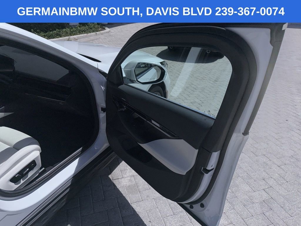 Certified 2024 BMW 530i w/ Premium Package RWD image 21
