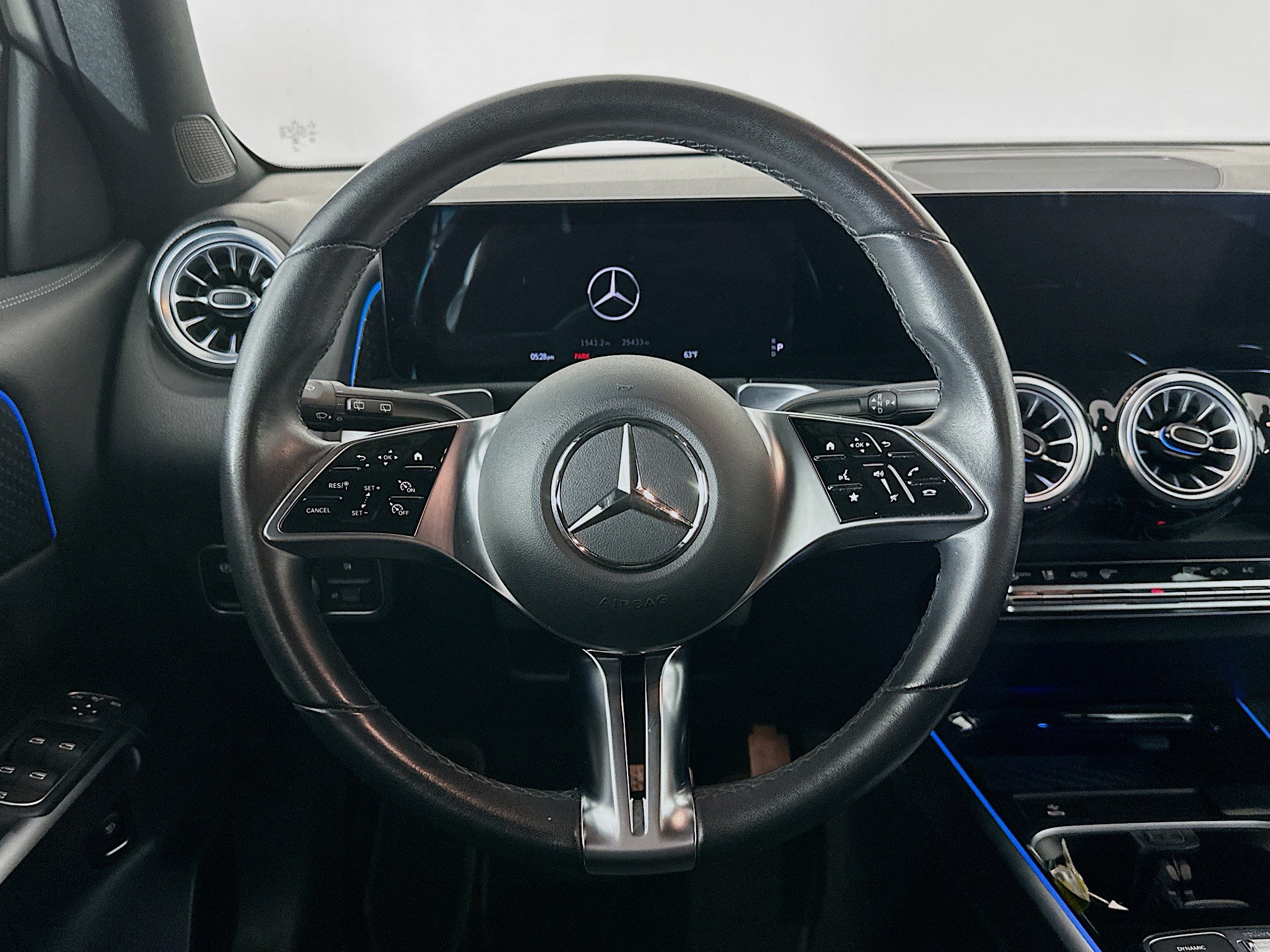 Used 2024 Mercedes-Benz EQB 250+ image 18