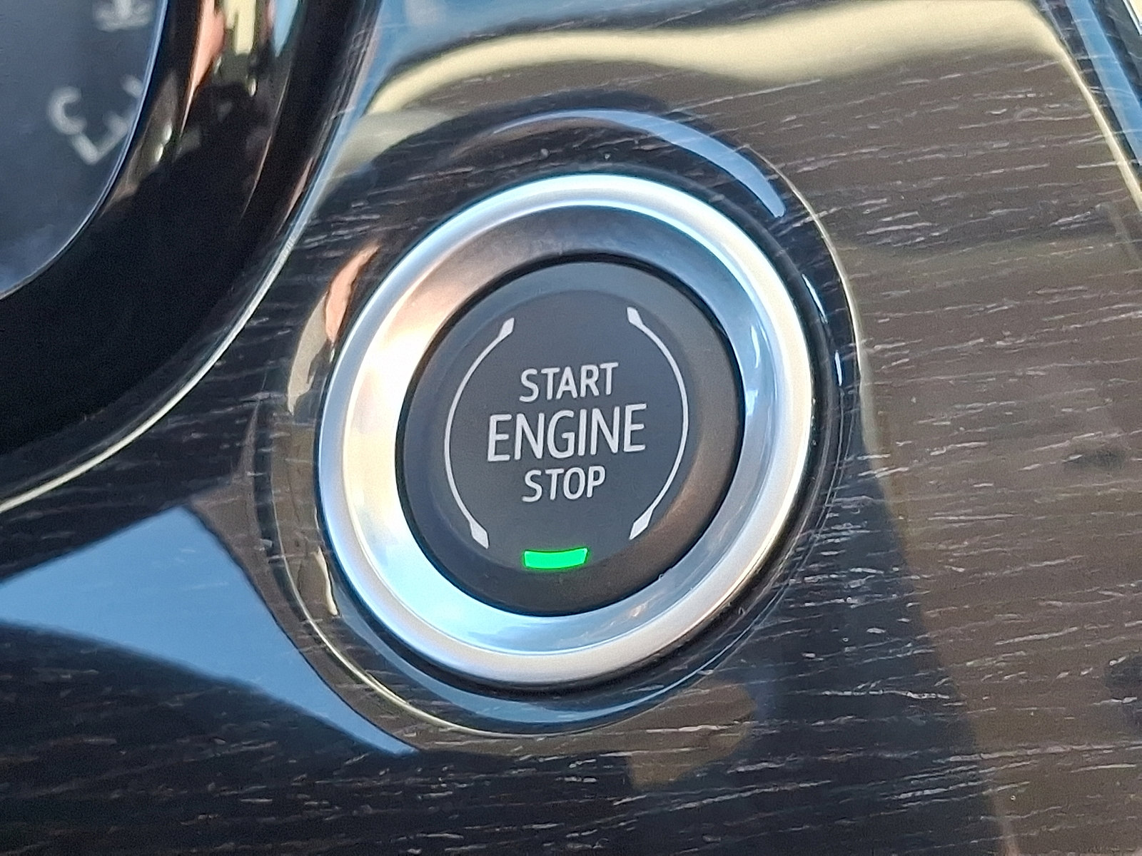 Certified 2023 Cadillac XT6 Premium Luxury image 24