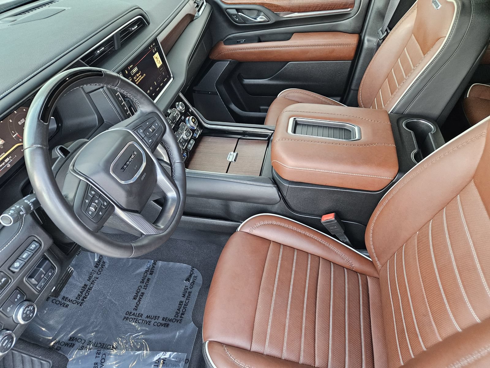 Used 2024 GMC Yukon Denali Ultimate AWD/4WD image 18