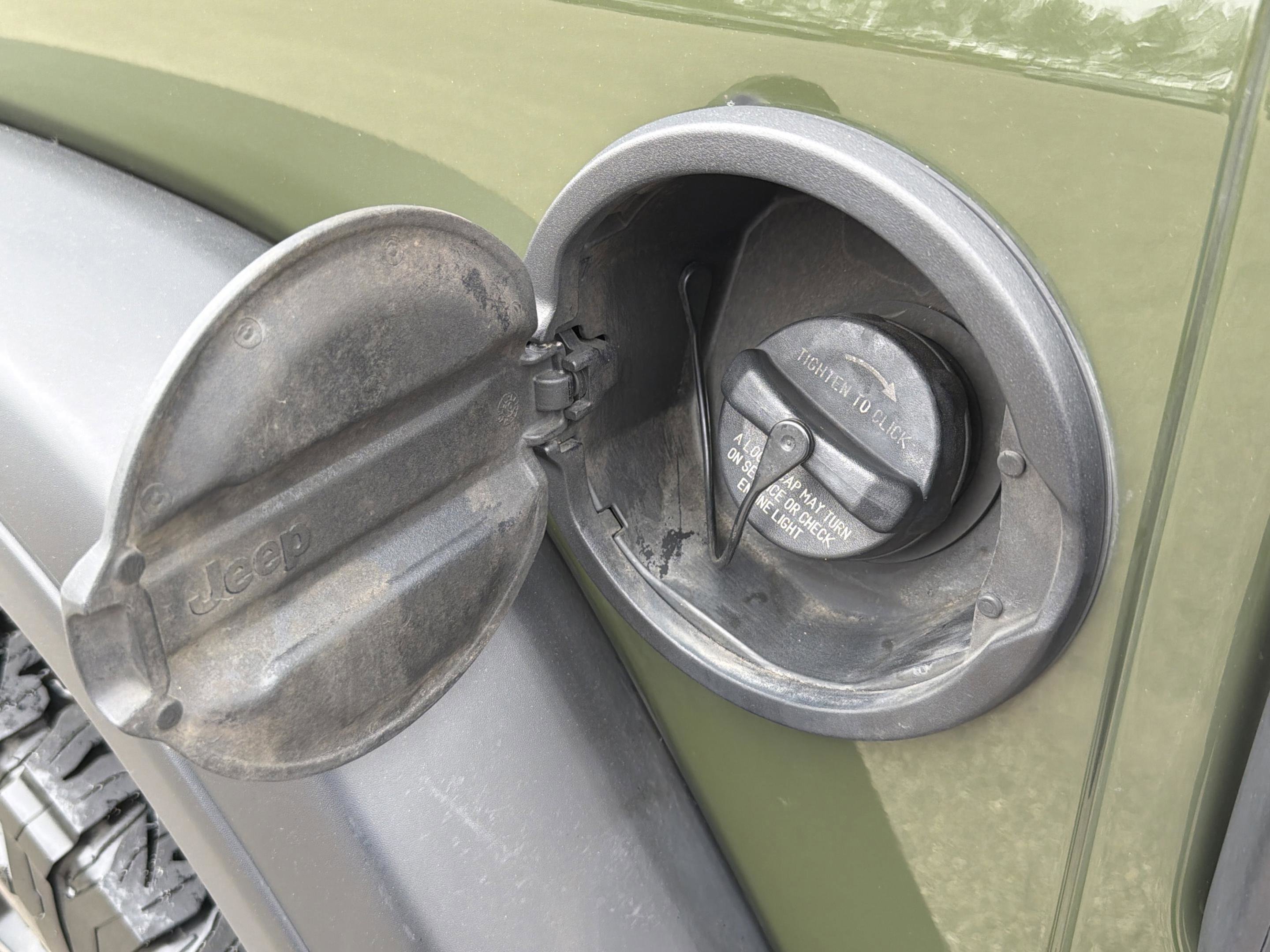 Used 2020 Jeep Wrangler Unlimited Rubicon w/ LED Lighting Group image 27