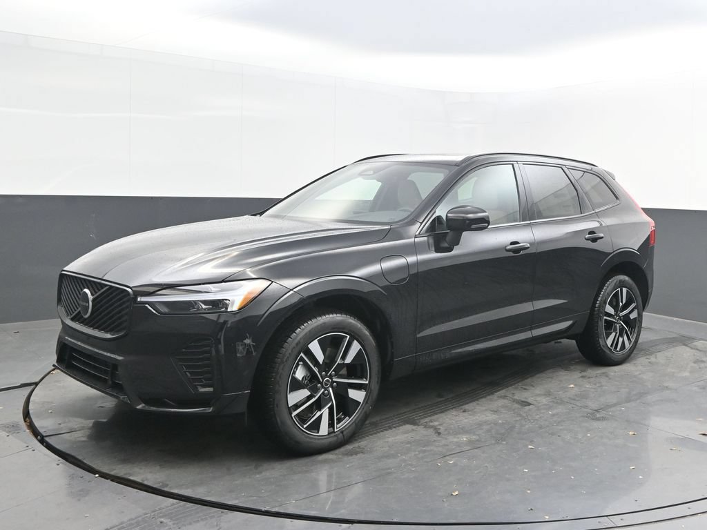 New 2026 Volvo XC60 T8 Core w/ Climate Package AWD/4WD image 1