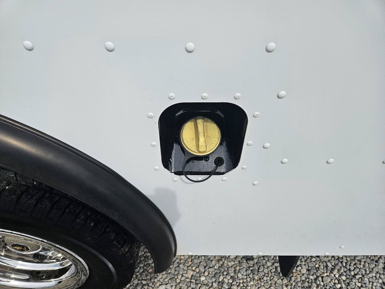 Used 2015 Ford E-350 and Econoline 350 Super Duty w/ A/C Prep Package RWD image 37