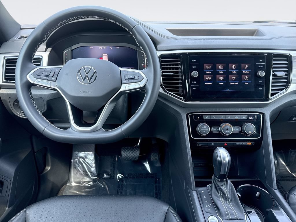 Used 2023 Volkswagen Atlas Cross Sport SE AWD/4WD image 22