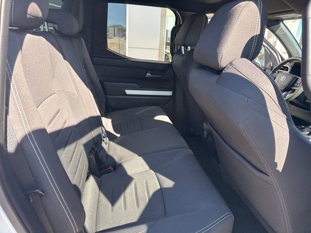 Used 2024 Toyota Tacoma TRD Off-Road AWD/4WD image 31