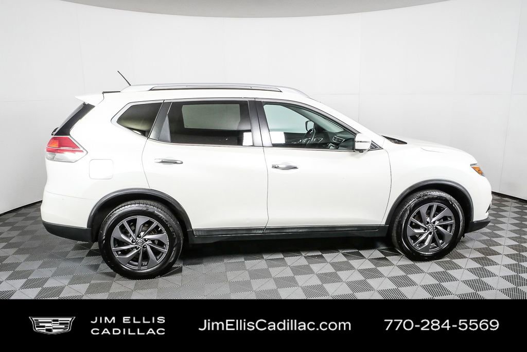 Used 2016 Nissan Rogue SL w/ SL Premium Package image 29