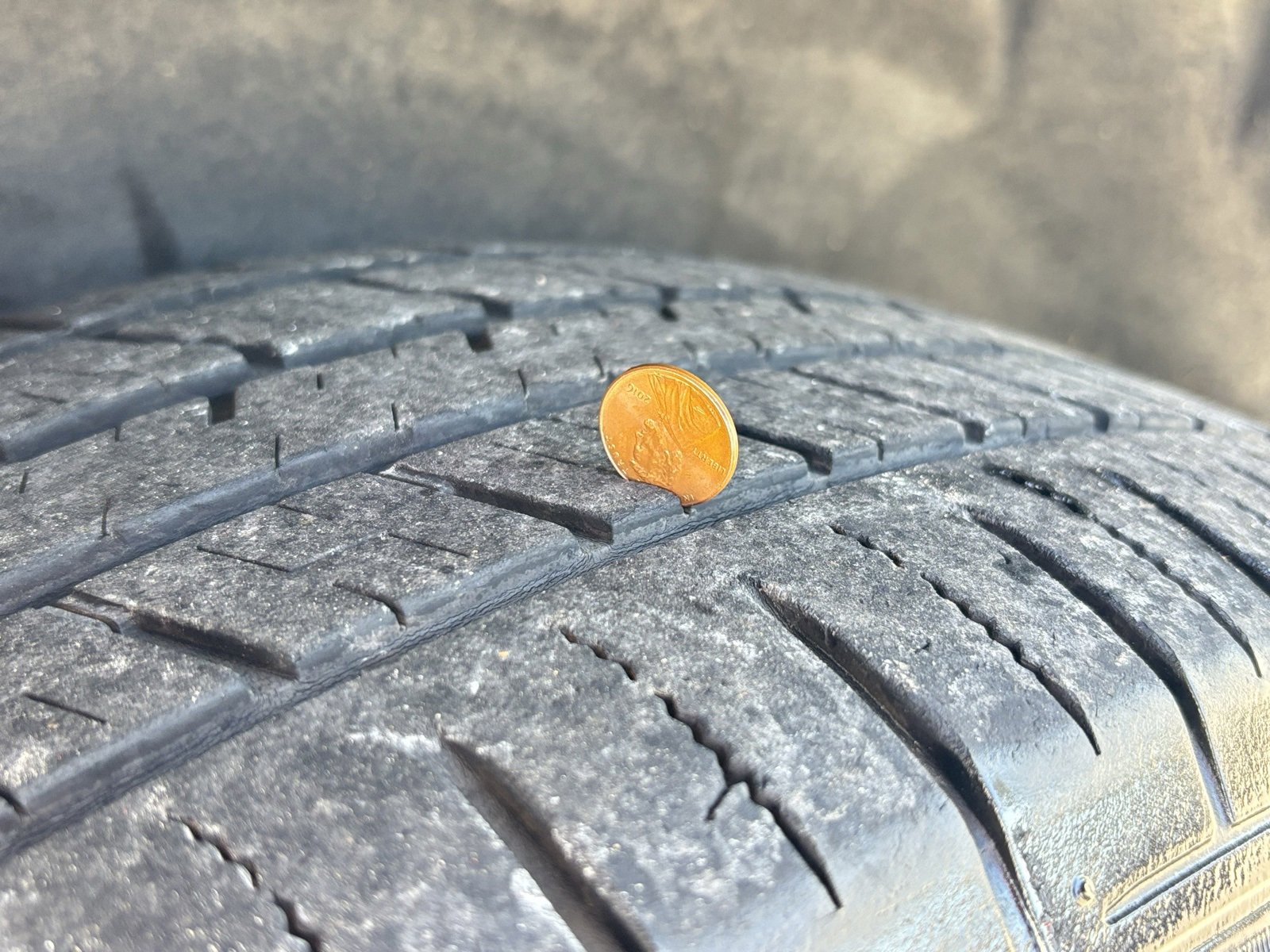 Used 2023 Buick Enclave Essence image 15