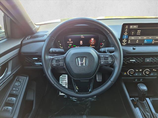 Used 2023 Honda Accord Sport image 12