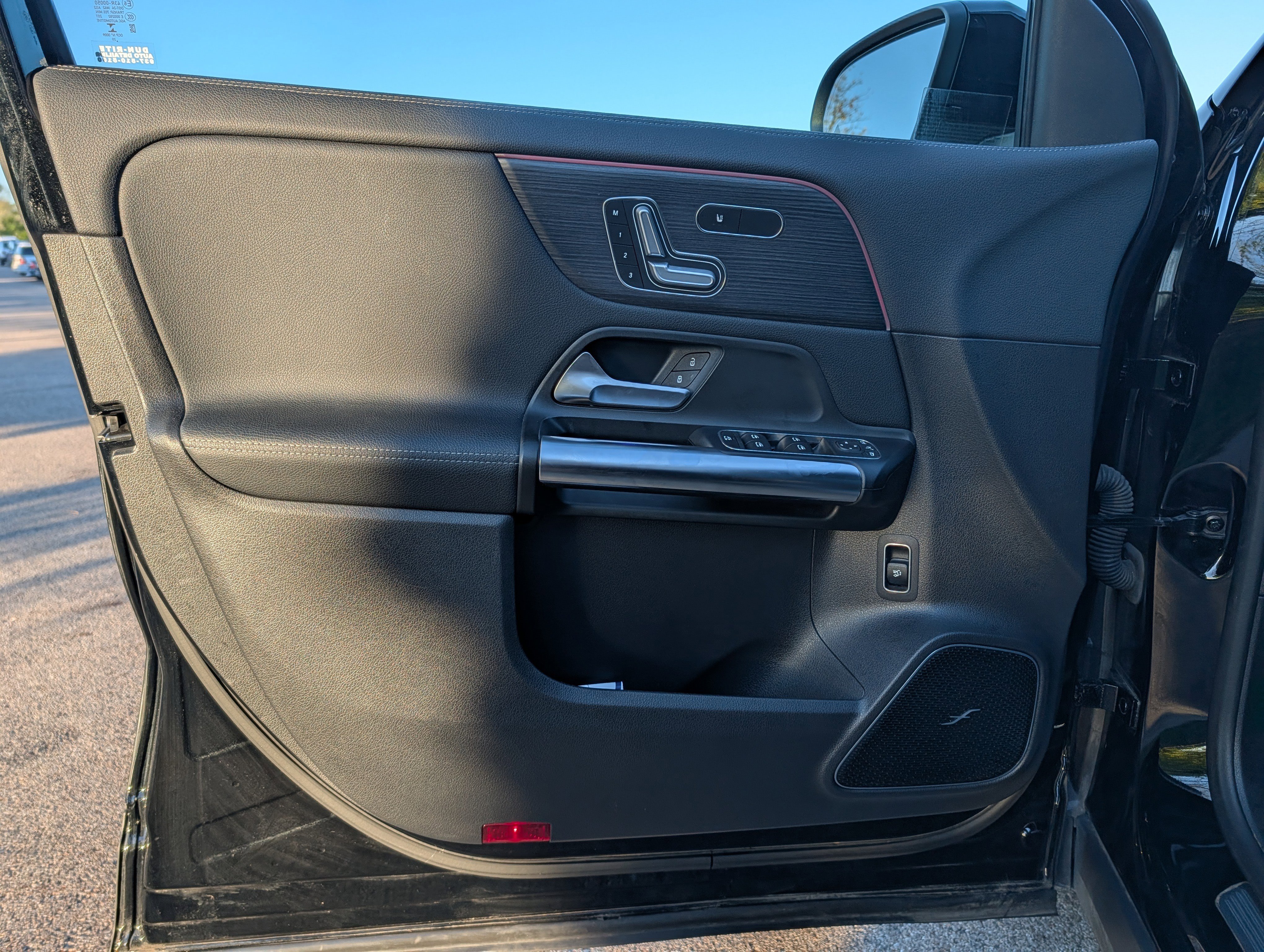 Used 2021 Mercedes-Benz GLA 250 4MATIC image 31