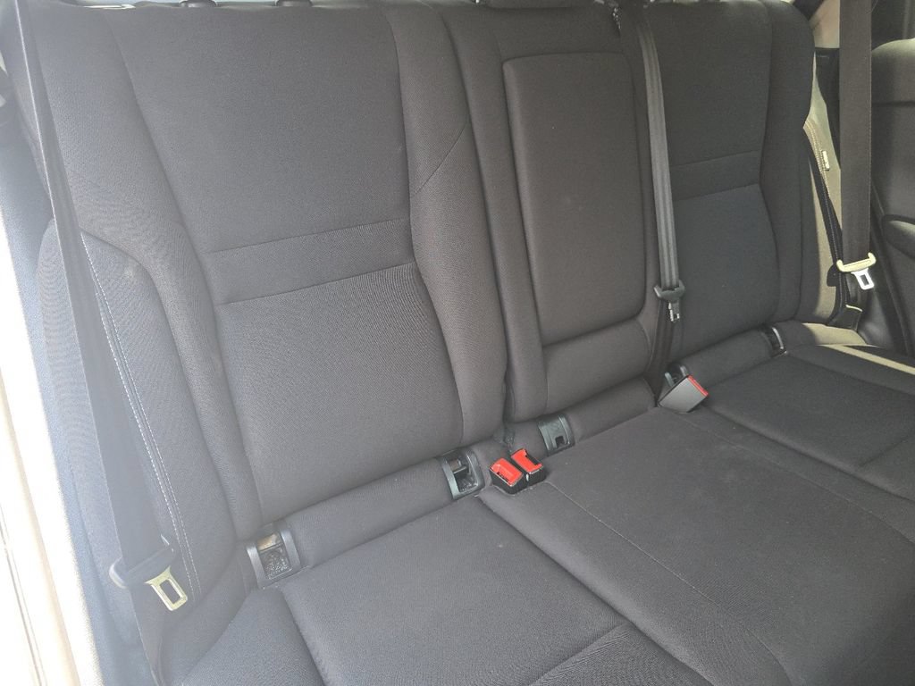Used 2024 Nissan Rogue S AWD/4WD image 18