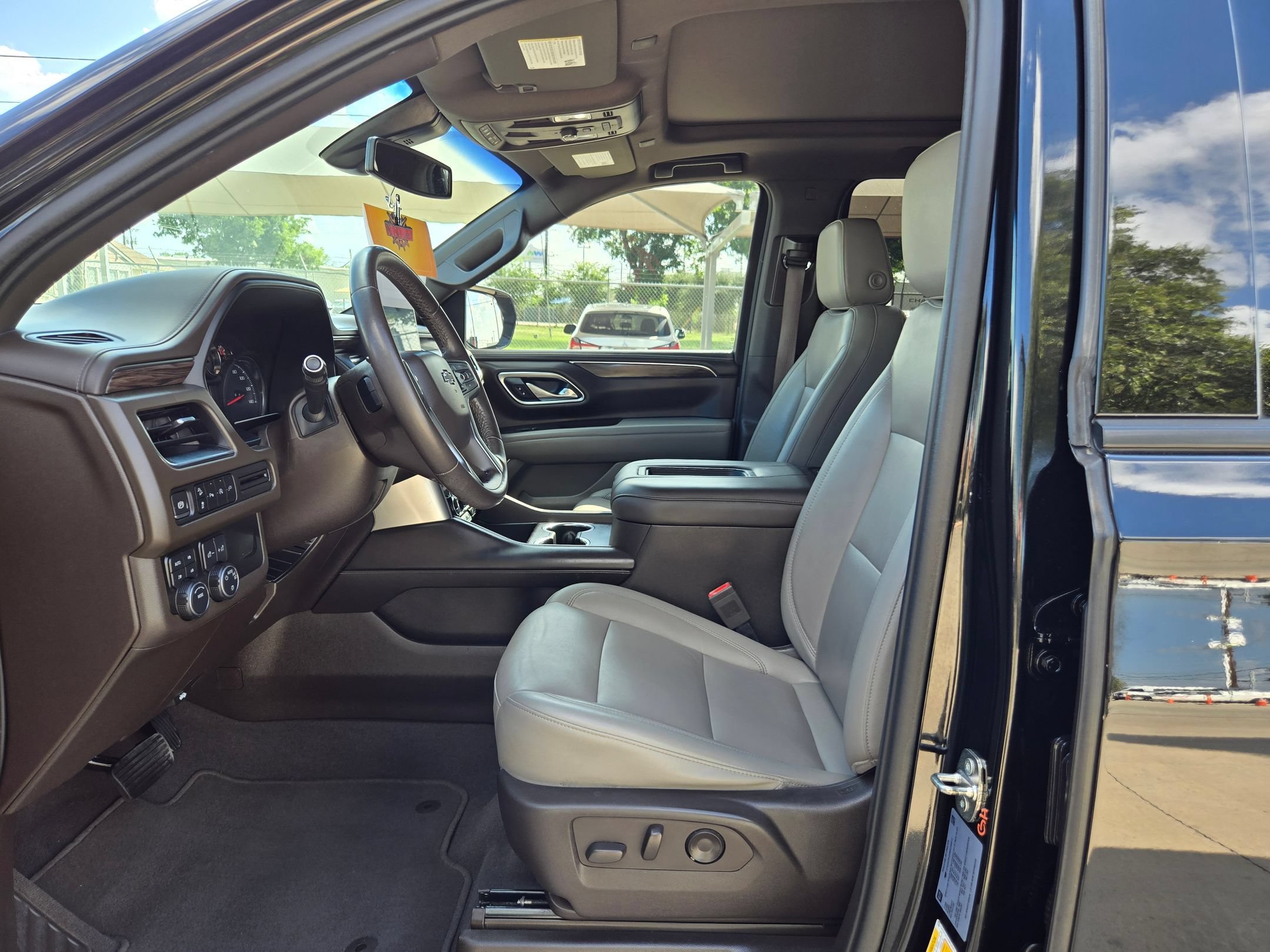 Certified 2021 Chevrolet Suburban Z71 AWD/4WD image 9