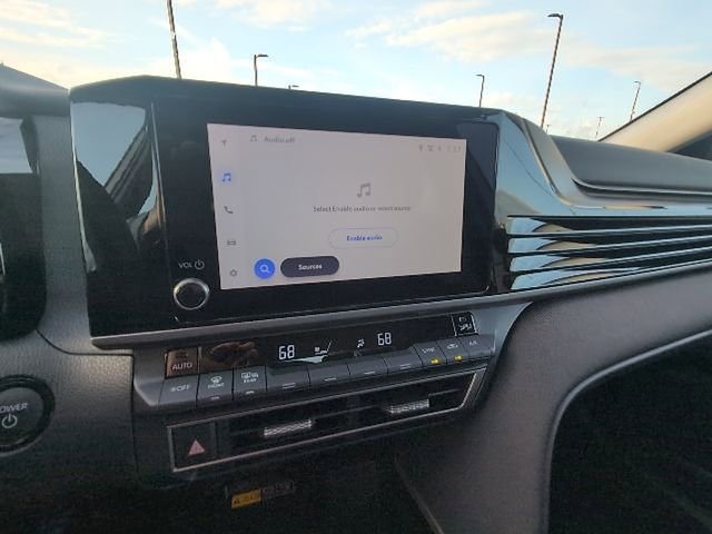 Used 2026 Toyota Camry LE w/ Convenience Package image 12