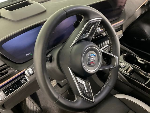 Used 2025 Buick Envision Sport Touring image 23
