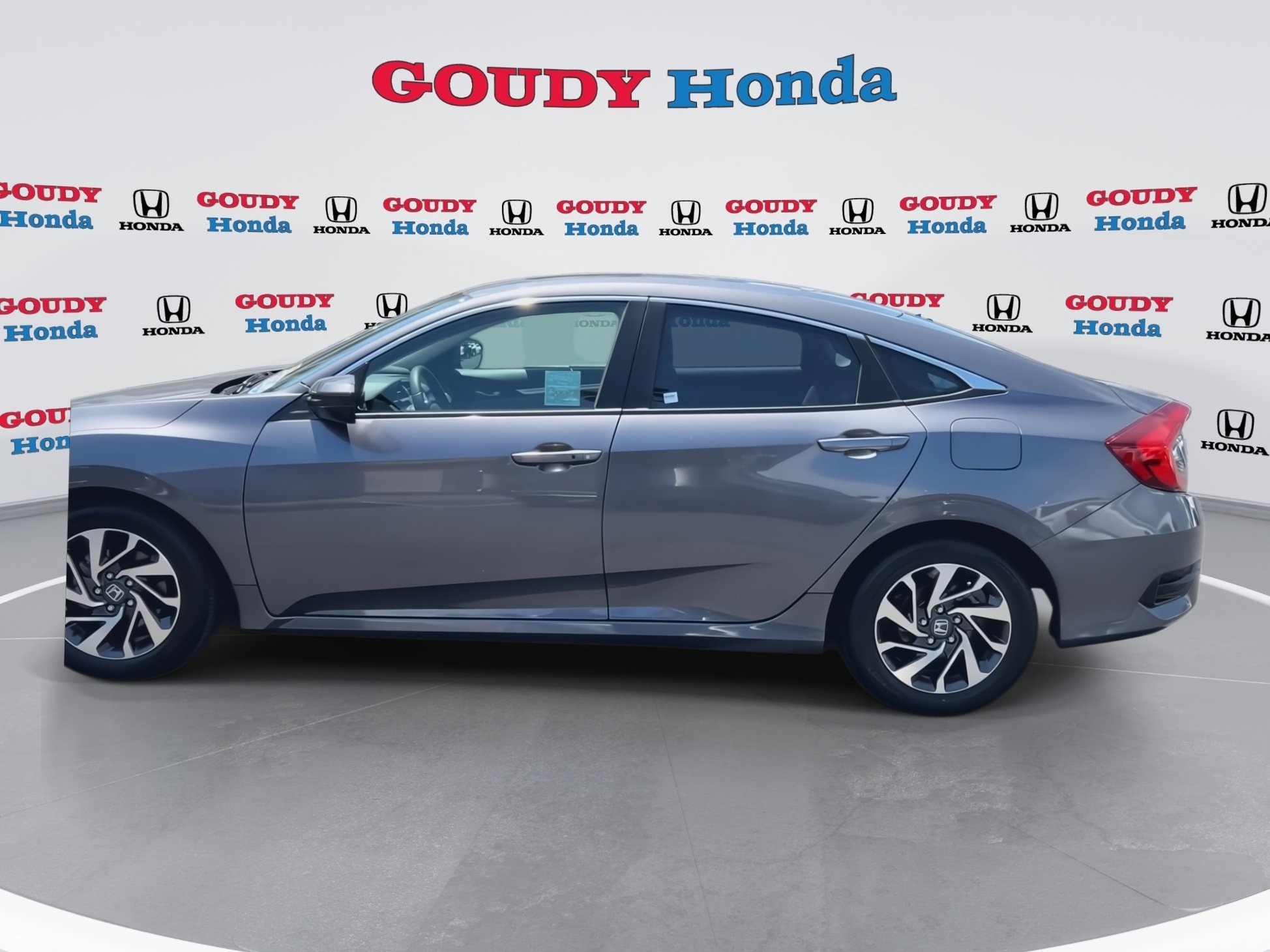 Used 2016 Honda Civic EX image 6