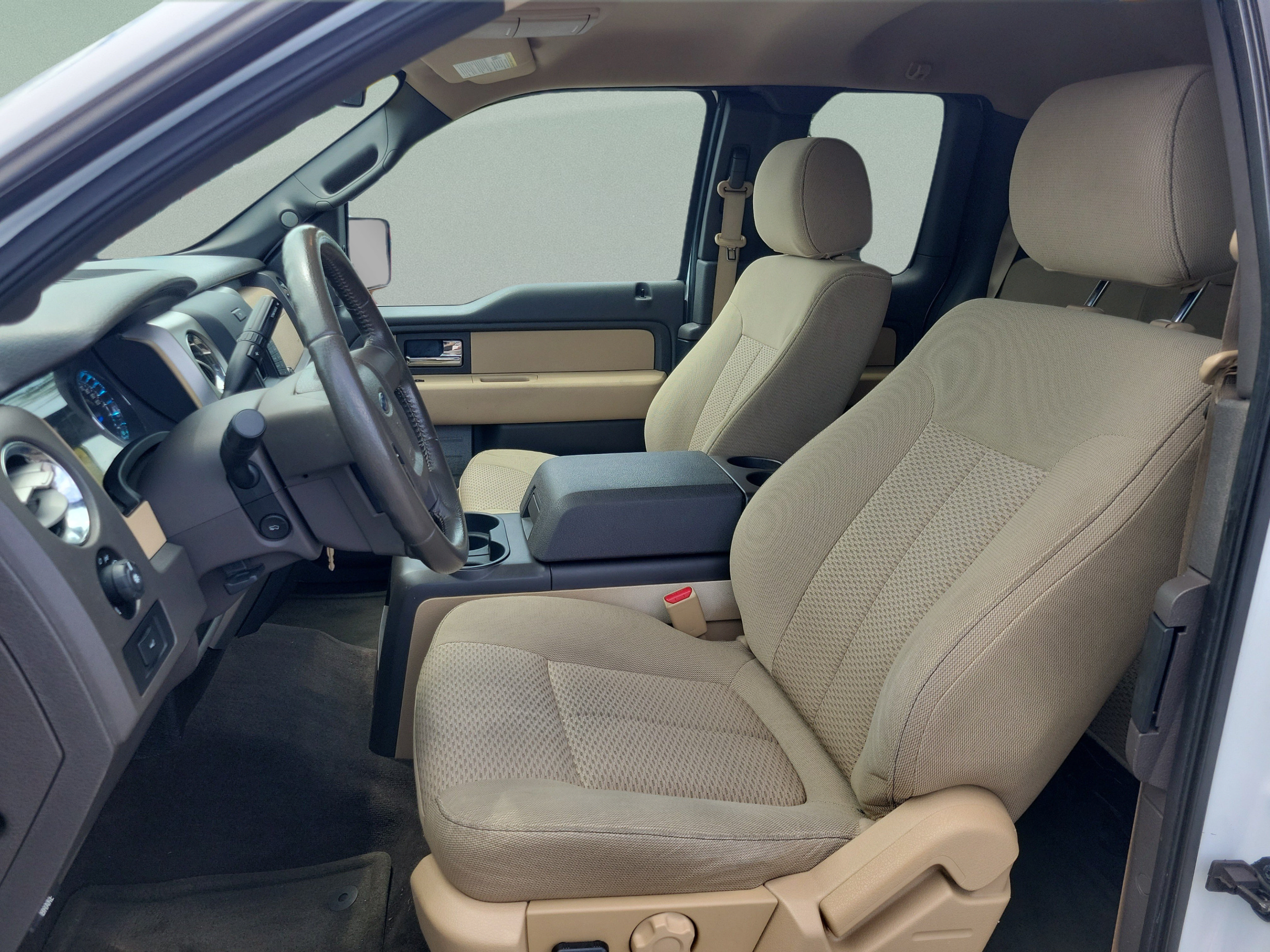 Used 2013 Ford F150 XLT w/ XLT Chrome Pkg RWD image 17