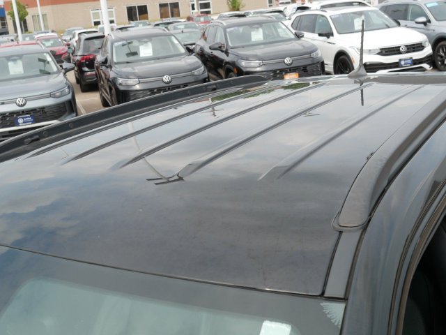 Used 2024 Jeep Compass Trailhawk AWD/4WD image 11