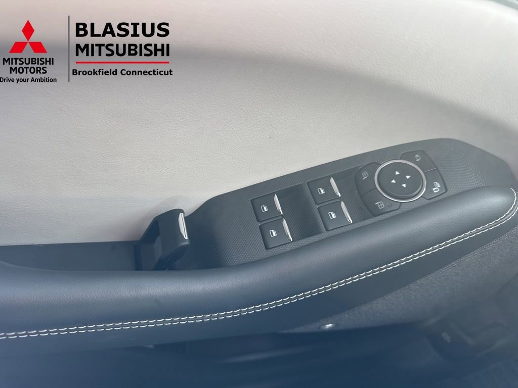 Used 2024 Ford Mustang Mach-E Premium image 23