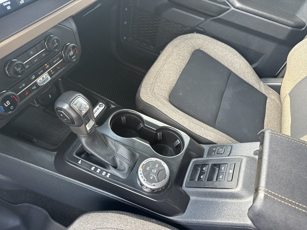 Used 2025 Ford Bronco Big Bend AWD/4WD image 16