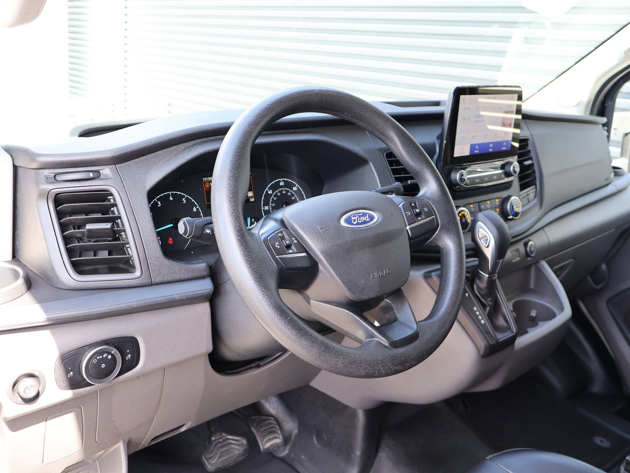 Used 2021 Ford Transit 350 XL RWD image 11