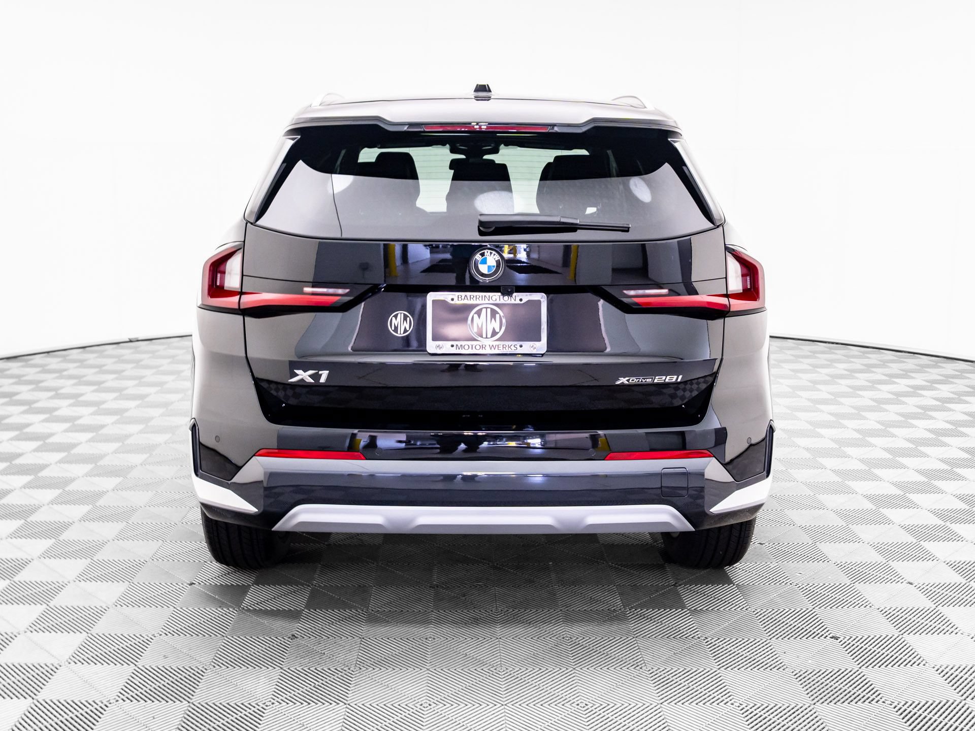 Certified 2026 BMW X1 xDrive28i AWD/4WD image 4