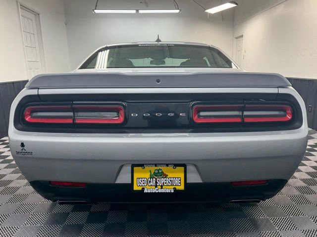 Used 2022 Dodge Challenger R/T image 6