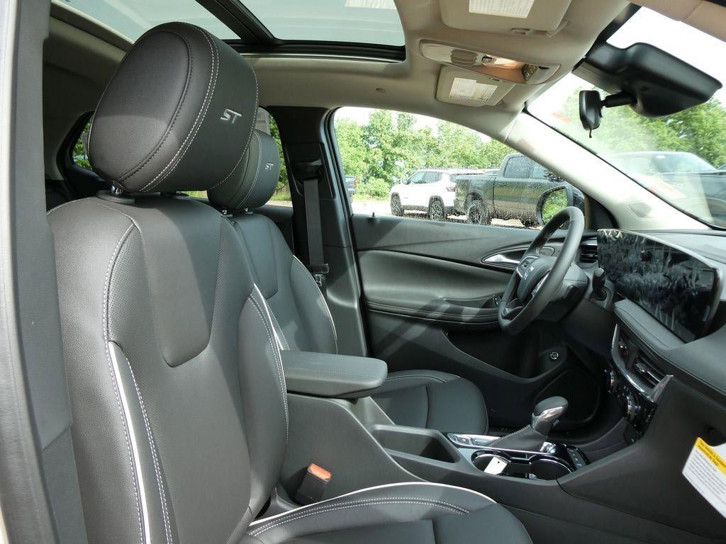 New 2026 Buick Encore GX Sport Touring w/ Studio Series AWD/4WD image 10