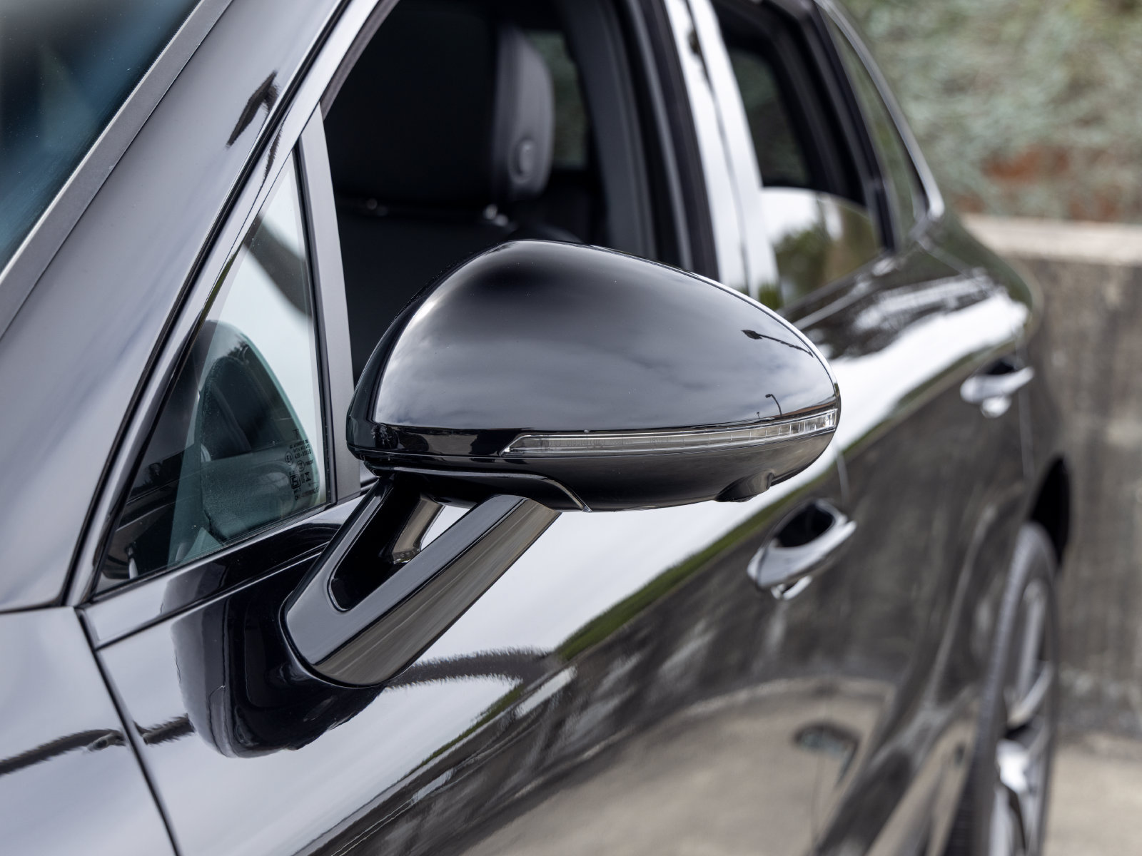 Used 2026 Porsche Macan AWD/4WD image 19