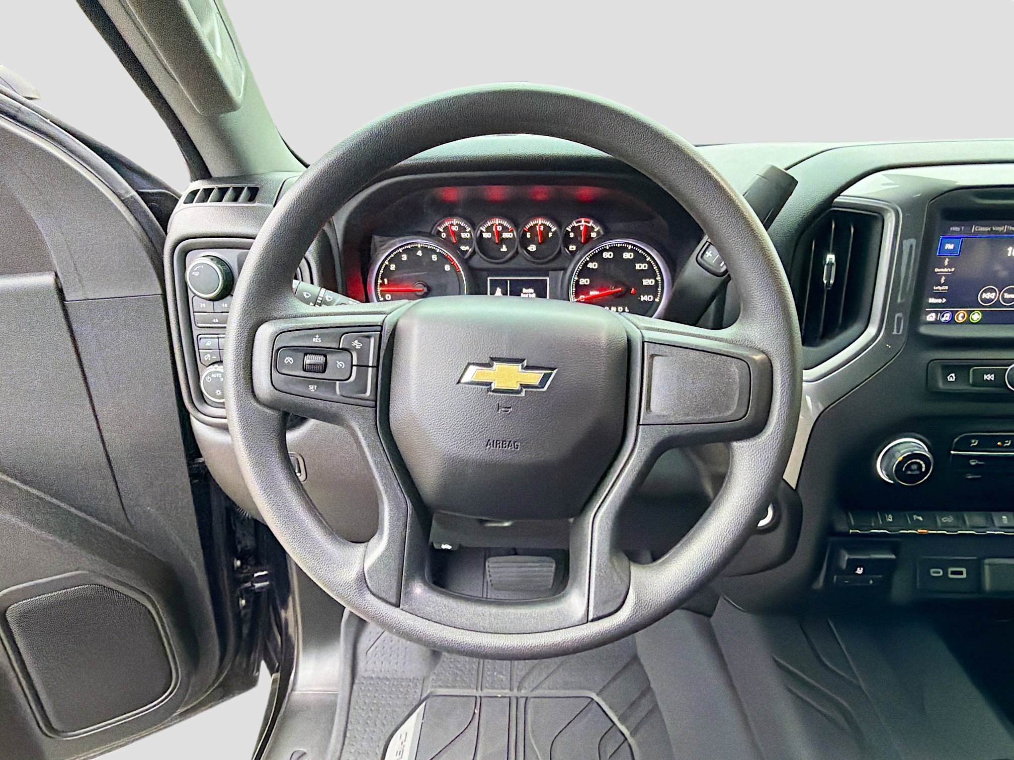 Used 2024 Chevrolet Silverado 2500 Custom w/ Custom Value Package image 32