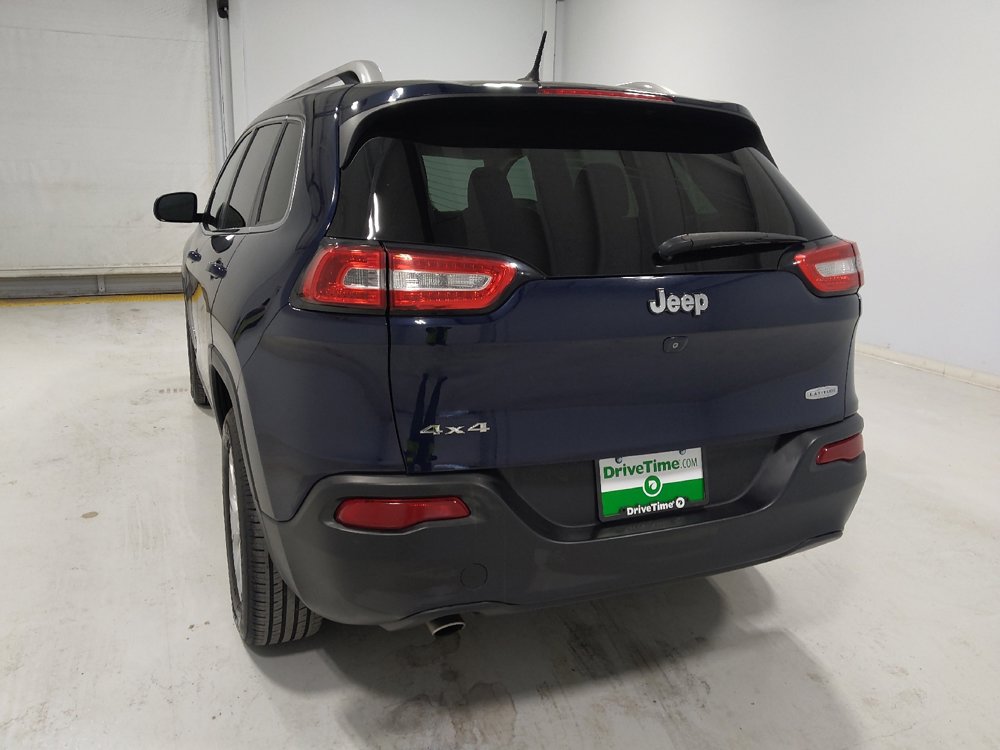 Used 2015 Jeep Cherokee Latitude w/ Cold Weather Group image 6