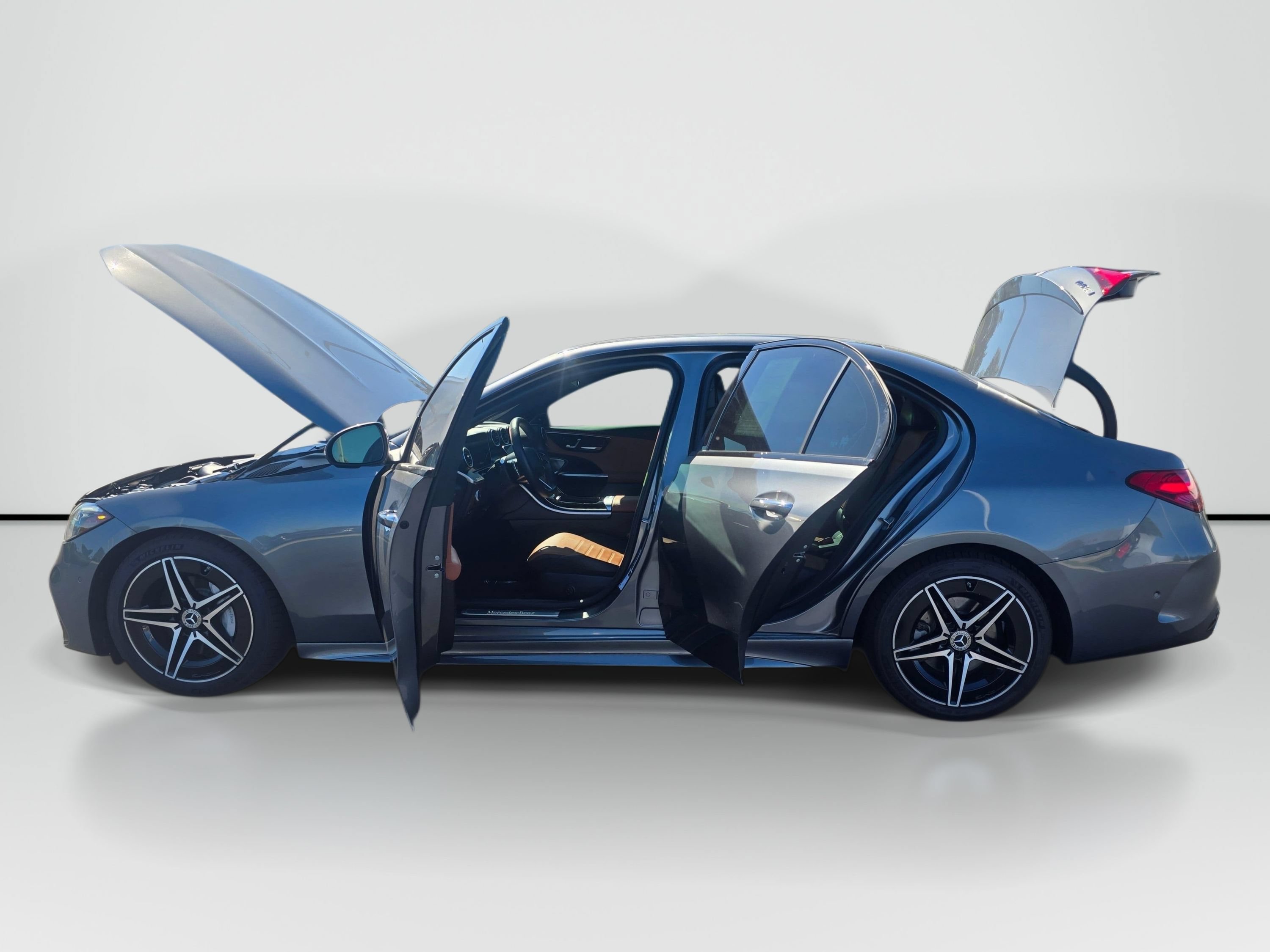 Used 2024 Mercedes-Benz C 300 4MATIC Sedan image 9