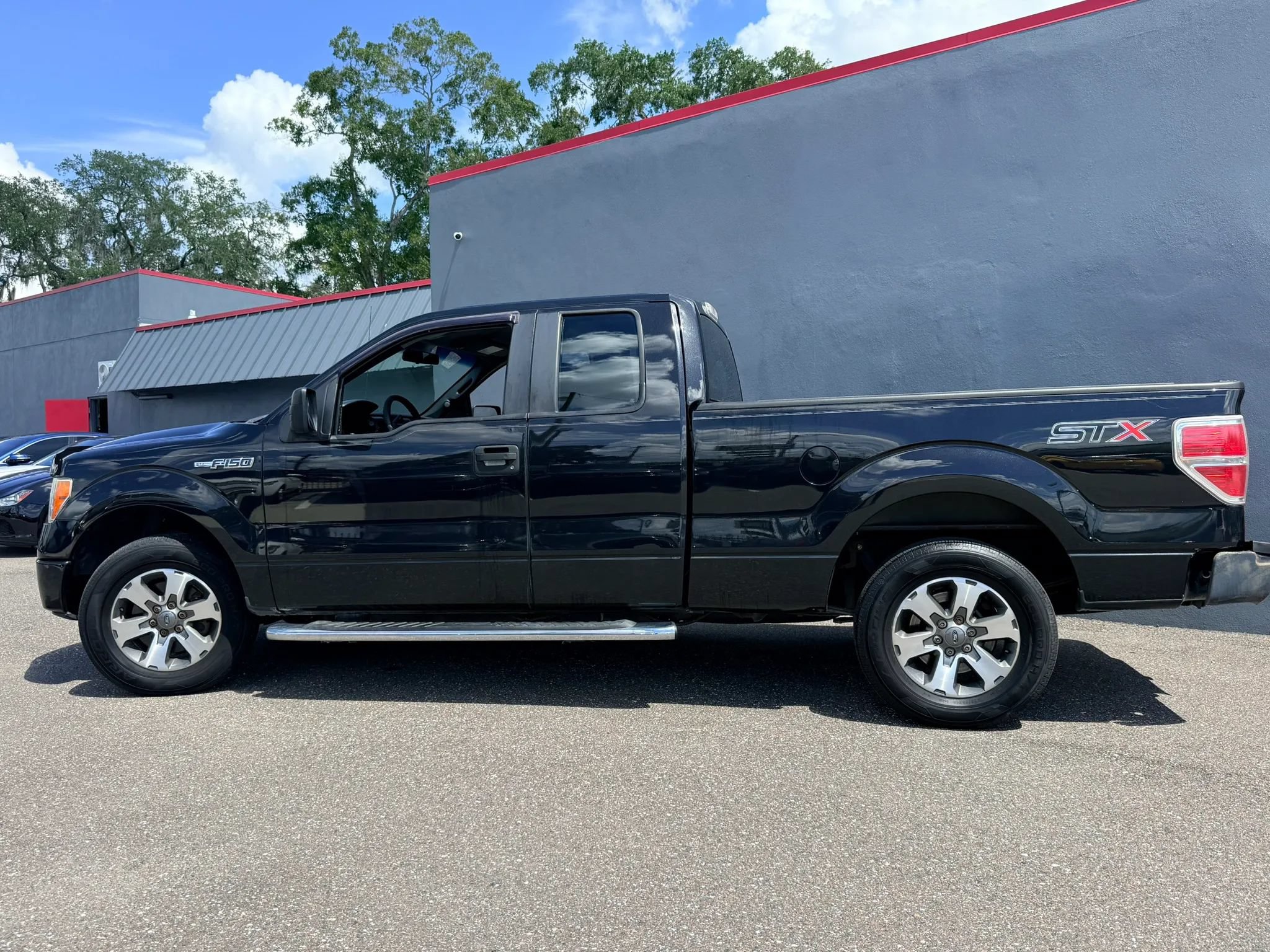 Used 2014 Ford F150 STX w/ Equipment Group 201A Mid RWD image 3