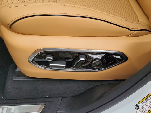 New 2025 Jeep Grand Cherokee Summit image 17