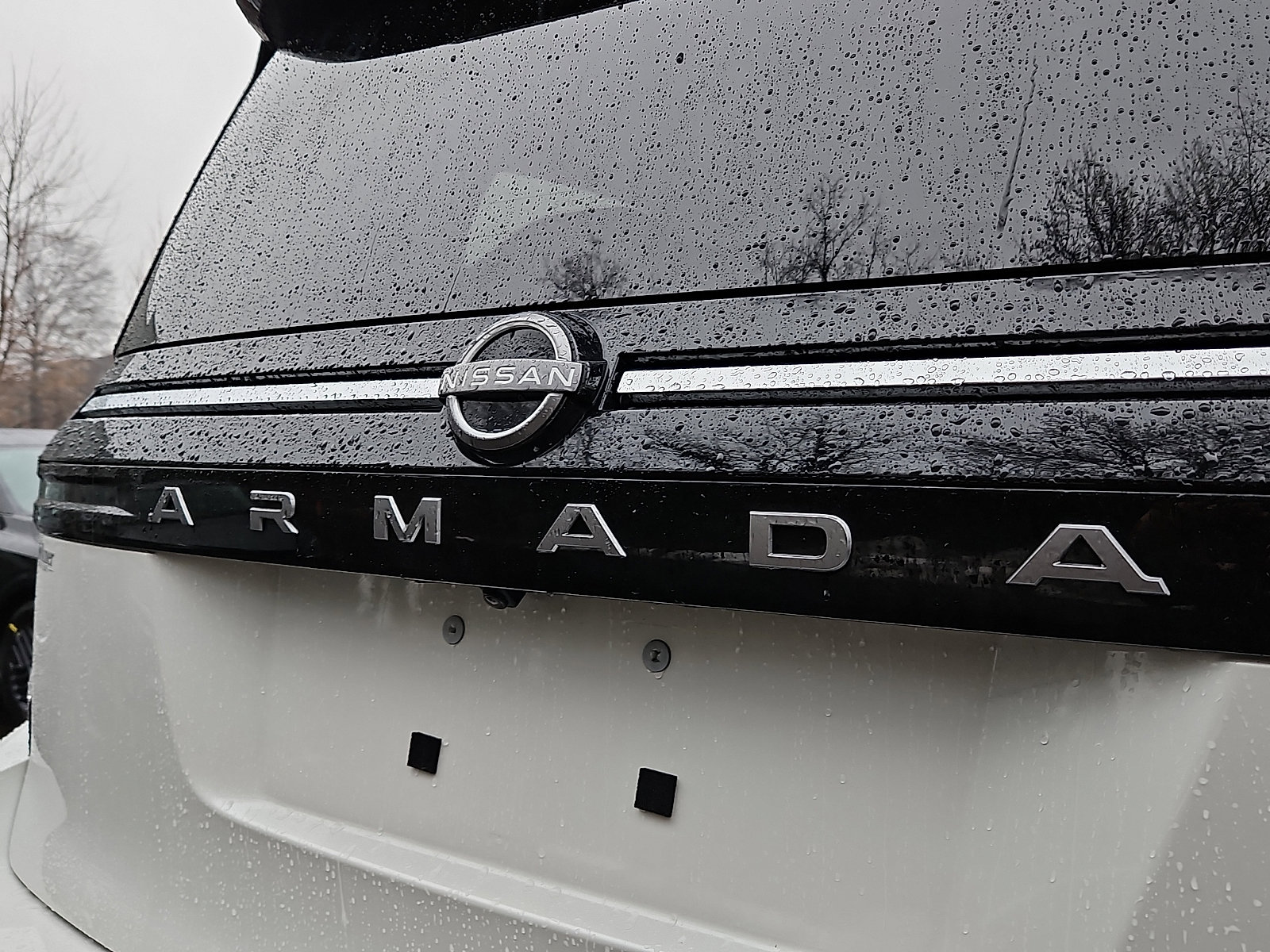 Certified 2025 Nissan Armada SV image 29