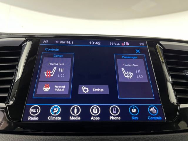 Used 2019 Chrysler Pacifica Touring-L image 29