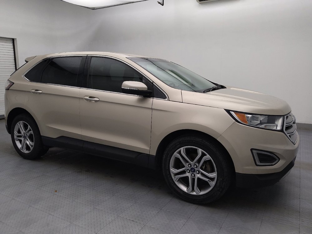 Used 2017 Ford Edge Titanium w/ Technology Package FWD image 11